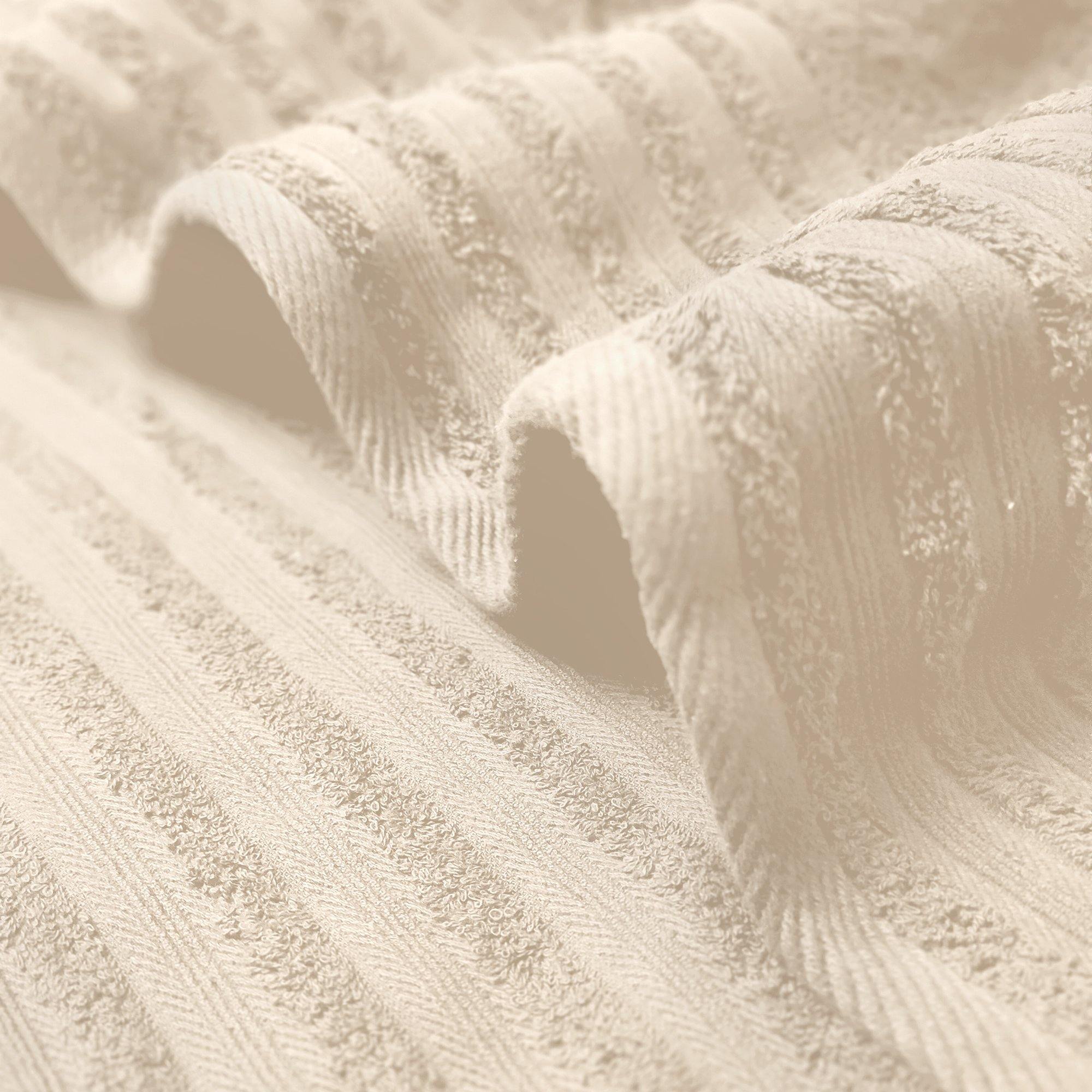 Lavish Touch 100% Cotton 500 GSM Aurelia Towel Set - Zenvias