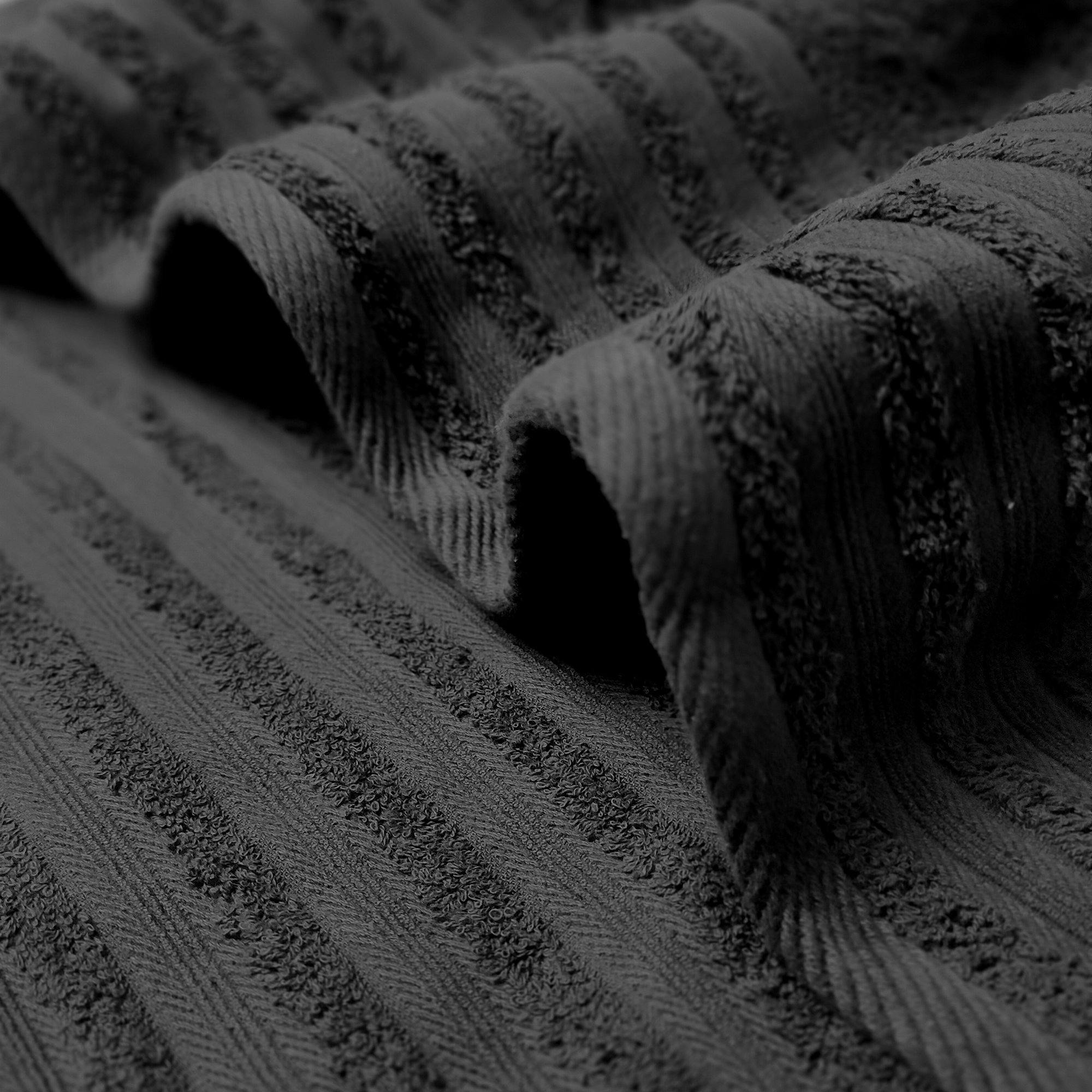 Lavish Touch 100% Cotton 500 GSM Aurelia Towel Set - Zenvias