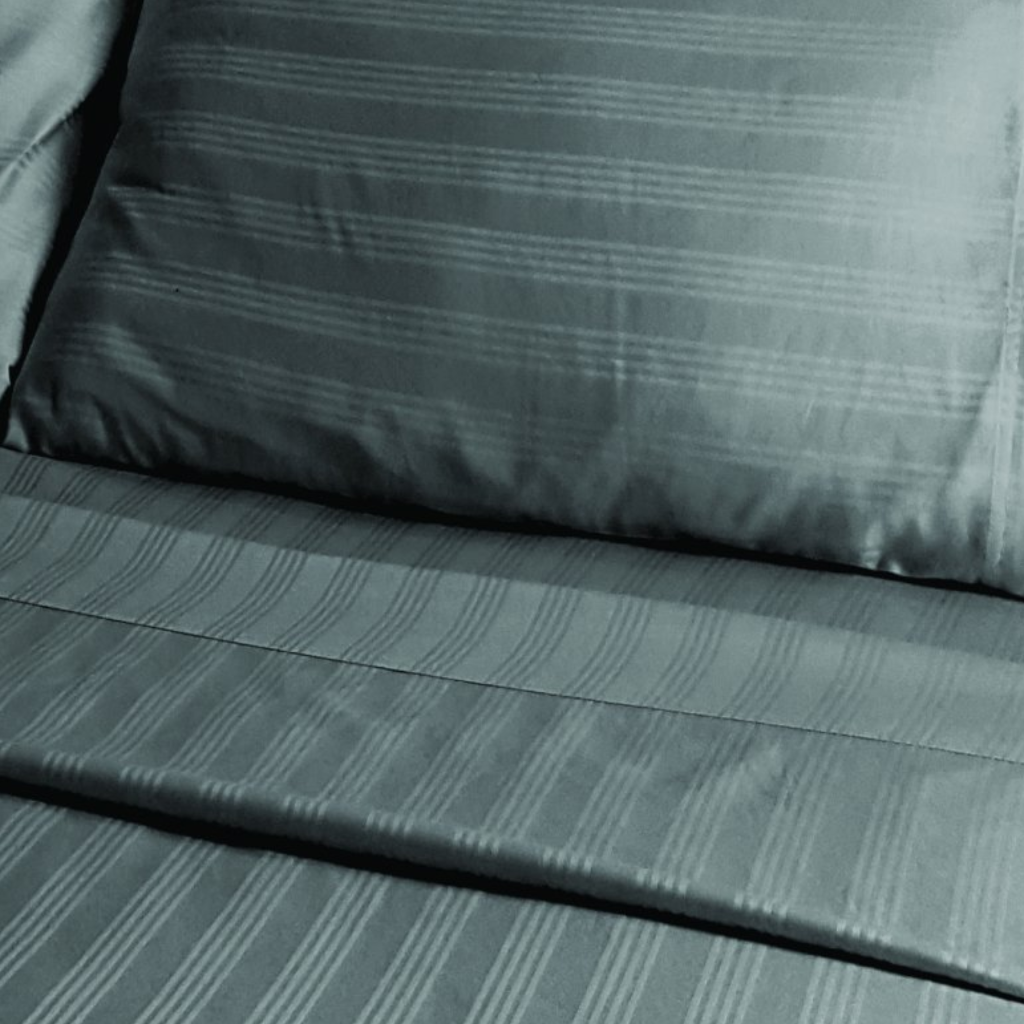 Lavish Touch 100% Cotton 500 TC Sateen Stripe 4pc Sheet Set - Queen - Zenvias