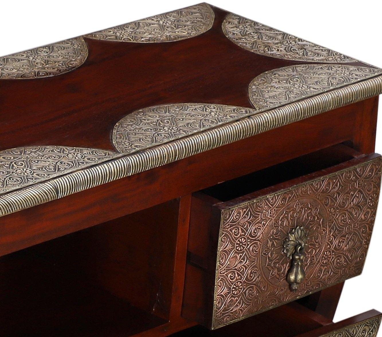 Lavish Touch Laya Chest - Zenvias