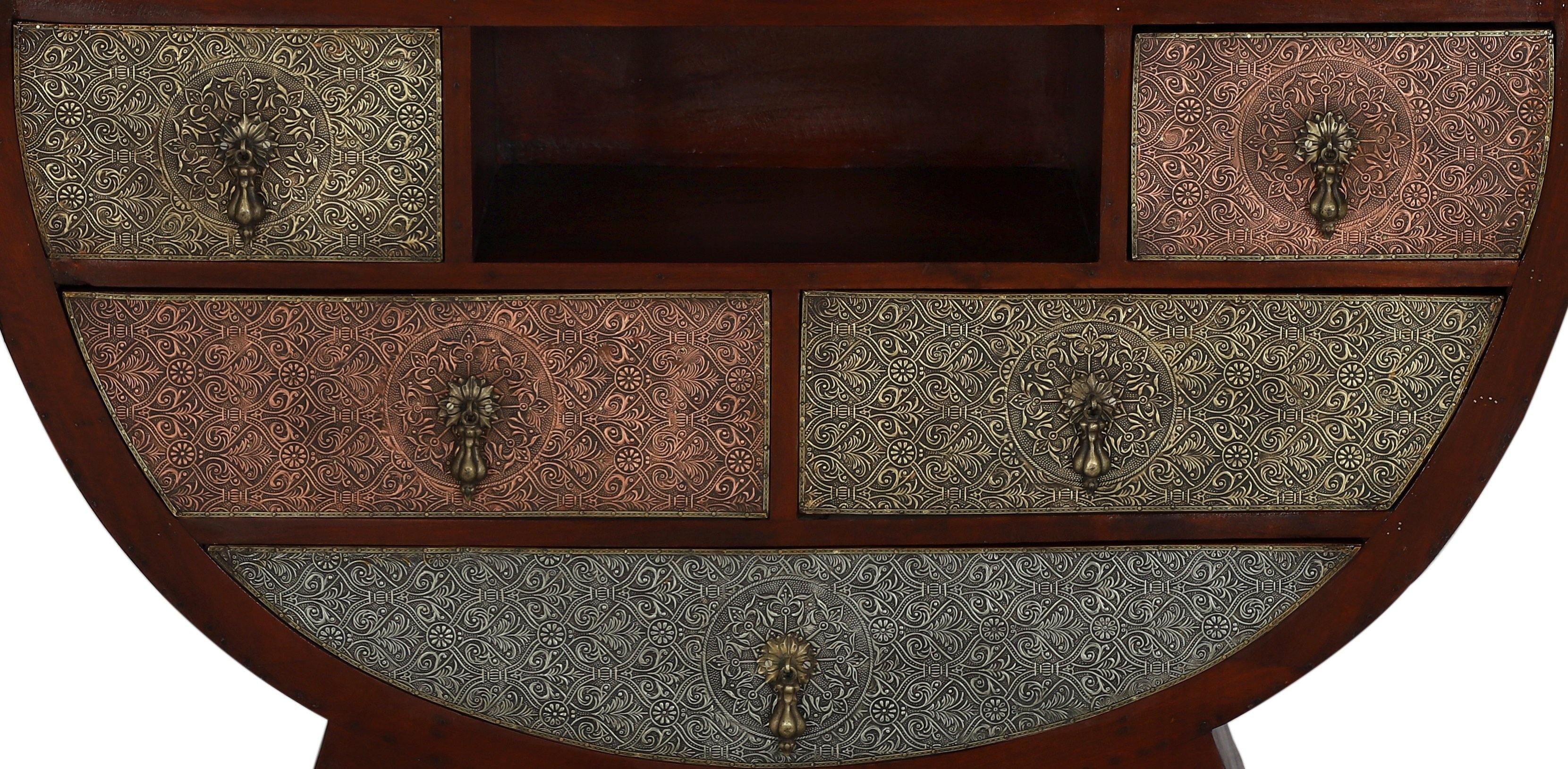 Lavish Touch Laya Chest - Zenvias