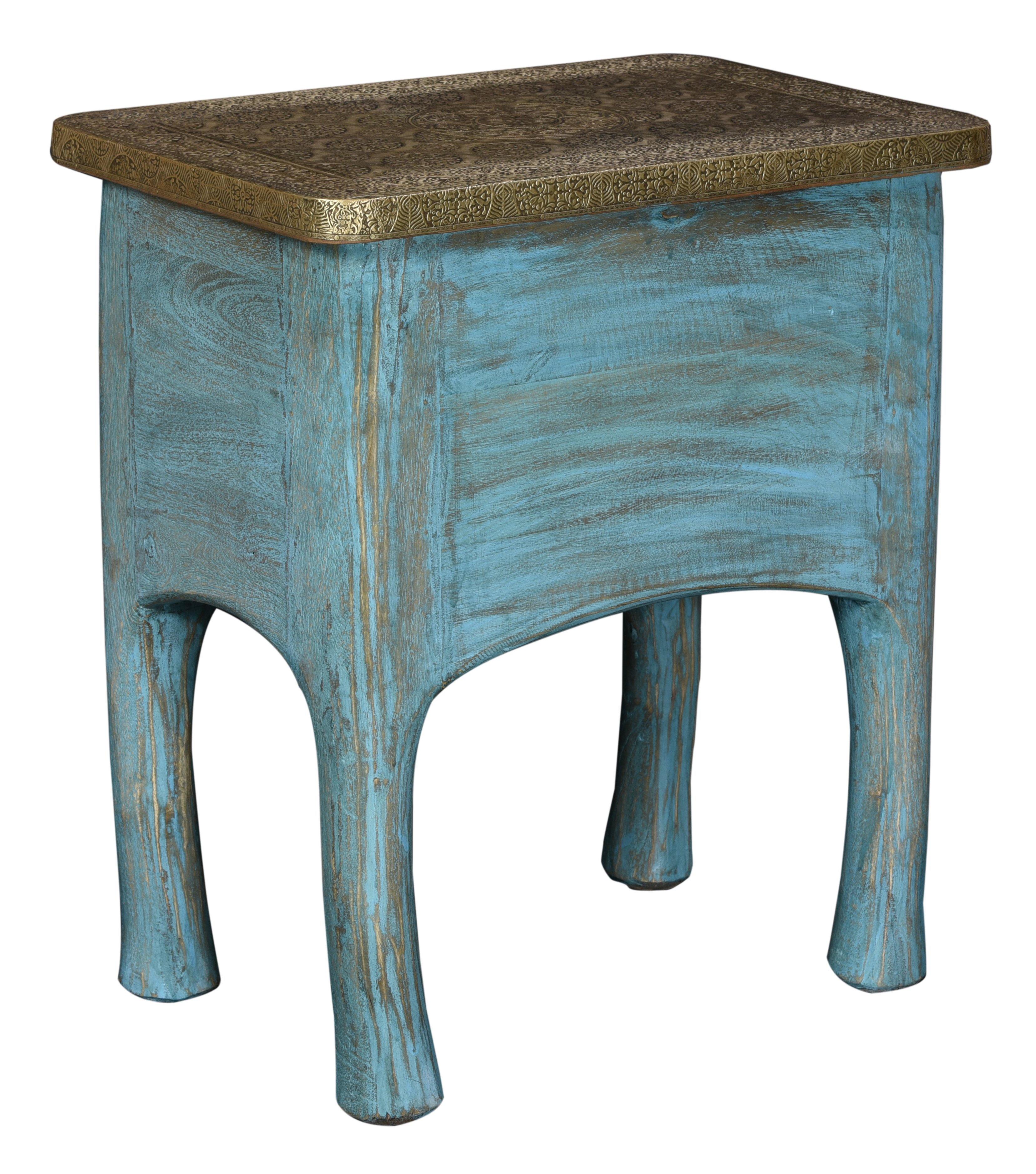 Lavish Touch Luca Chest - Zenvias