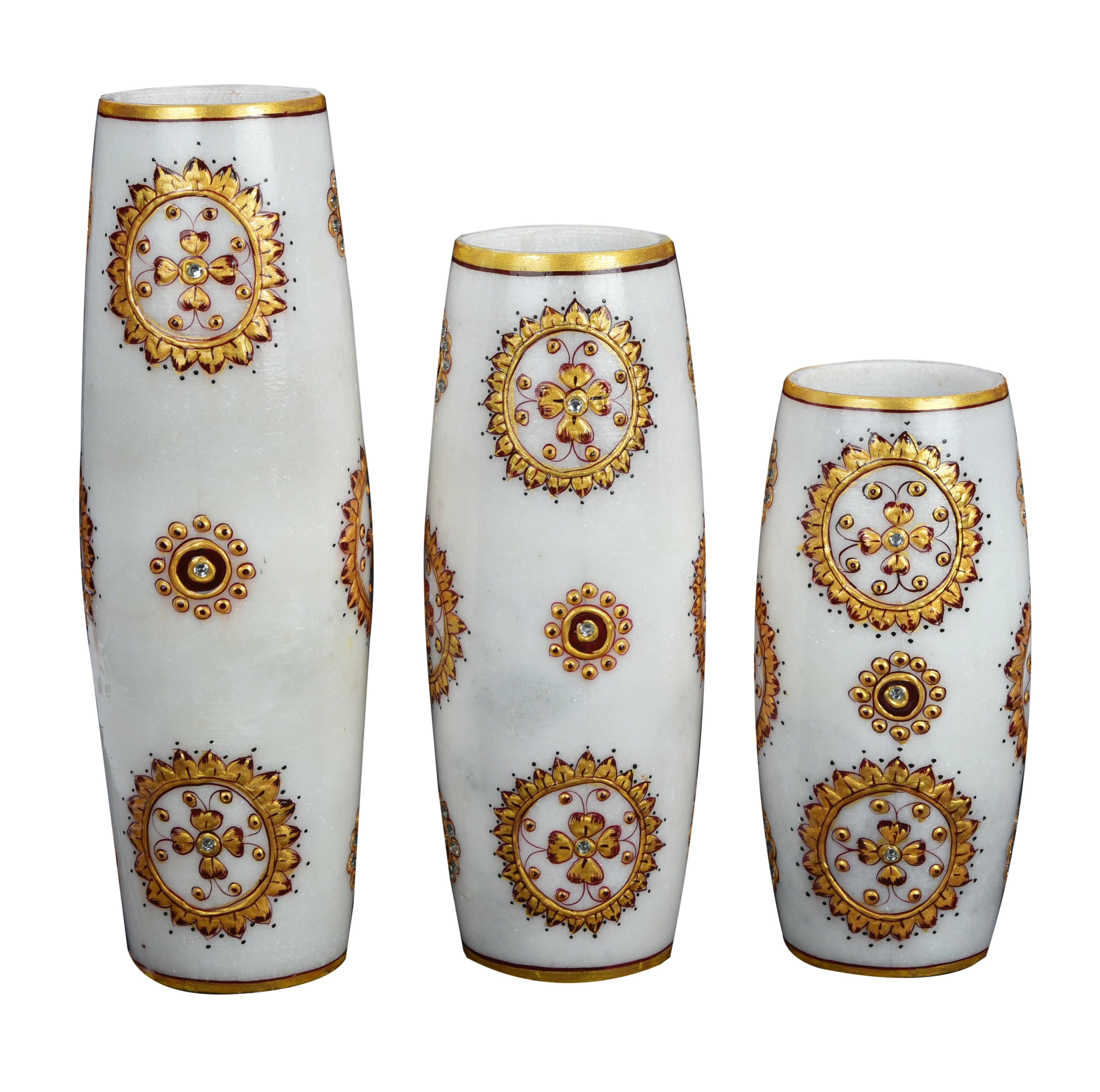 Lavish Touch Heer Vase
 Medium - Zenvias